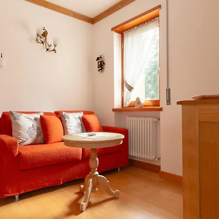 Antico Brolo Mountain Apartment *